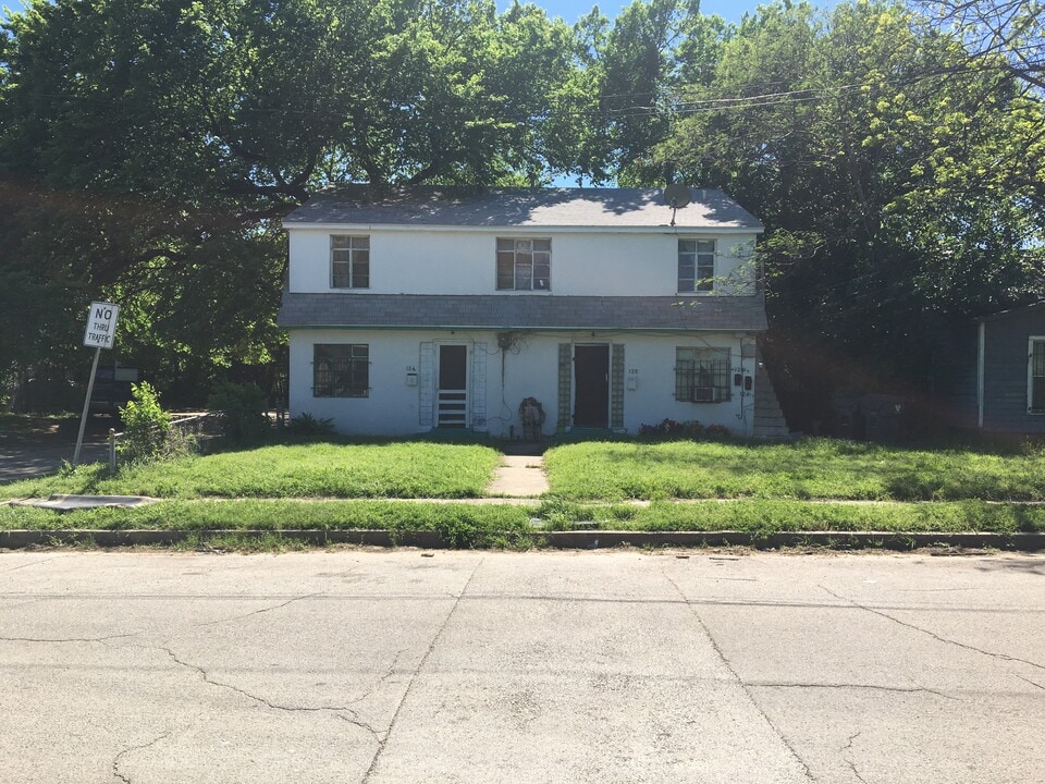 124 Hood St in Waco, TX - Building Photo