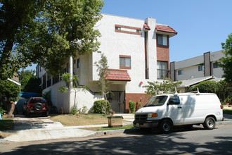 337 W California Ave in Glendale, CA - Foto de edificio - Building Photo