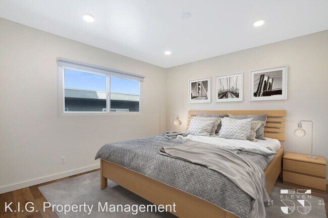 1155 N Madison Ave in Los Angeles, CA - Foto de edificio - Building Photo