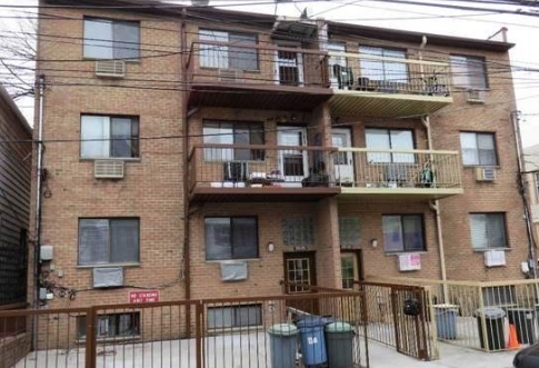 10452 48th Ave in Corona, NY - Building Photo