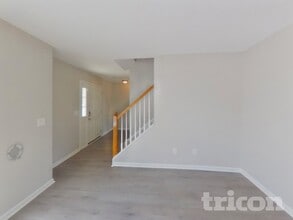 142 Quiet Grove Dr in Lexington, SC - Building Photo - Building Photo