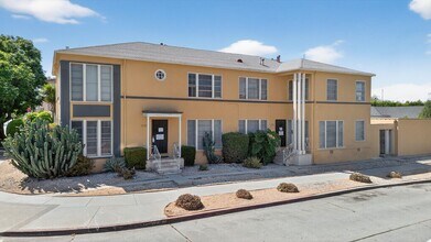 4141-4147 S Bronson Ave in Los Angeles, CA - Building Photo - Building Photo