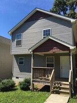 444 Beaucatcher Rd in Asheville, NC - Building Photo