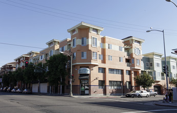 Hismen Hin-Tu Terrace Apartments in Oakland, CA - Building Photo - Building Photo