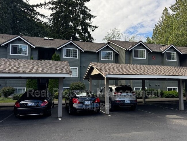 property at 15433 Country Club Dr
