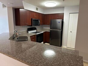 800 Scotia Dr in Hypoluxo, FL - Building Photo - Building Photo