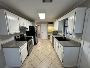 26 Burkwood Dr in Little Rock, AR - Foto de edificio - Building Photo