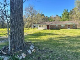 8651 US Highway 190 E in Woodville, TX - Building Photo