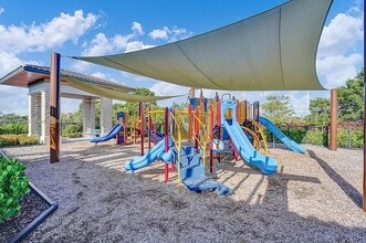10630 NW 88th St, Unit 109 in Doral, FL - Building Photo - Building Photo