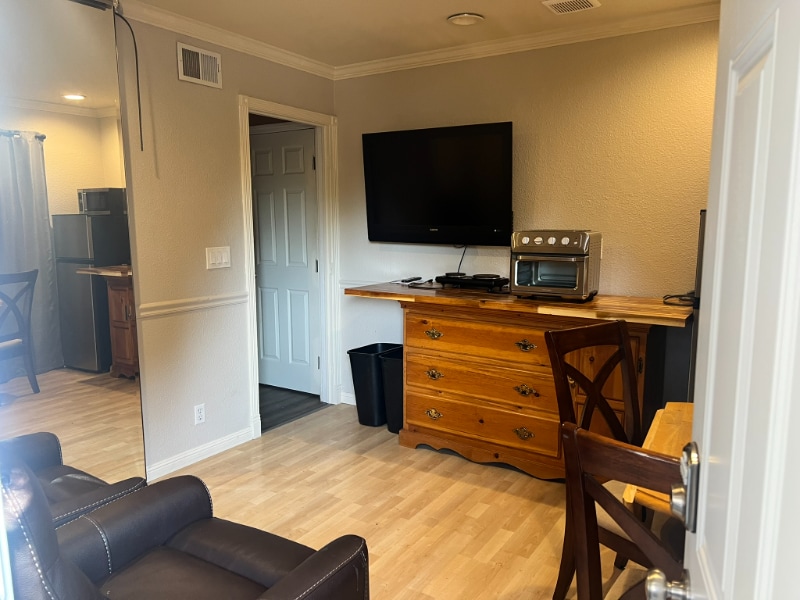 5978 Montalvo Dr in San Jose, CA - Building Photo