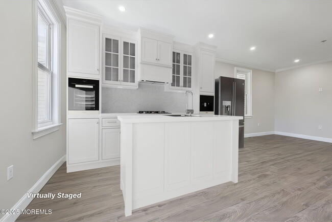 property at 3136 Summit Ave