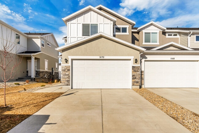 property at 5172 Newbridge Ln