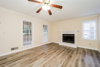 2350 Bankstone Dr SW in Marietta, GA - Building Photo - Building Photo