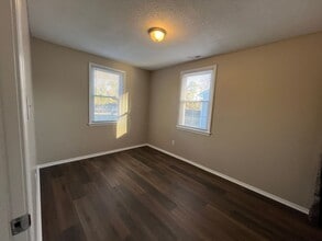 1228 Davis St in Jacksonville, NC - Building Photo - Building Photo