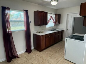 722 Mercado Ave in Orlando, FL - Building Photo - Building Photo