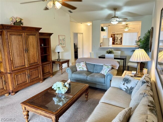 675 Luisa Ln in Naples, FL - Building Photo - Building Photo