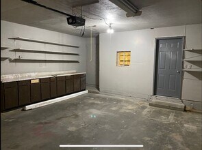 1524 S 68th E Ave in Tulsa, OK - Building Photo - Building Photo