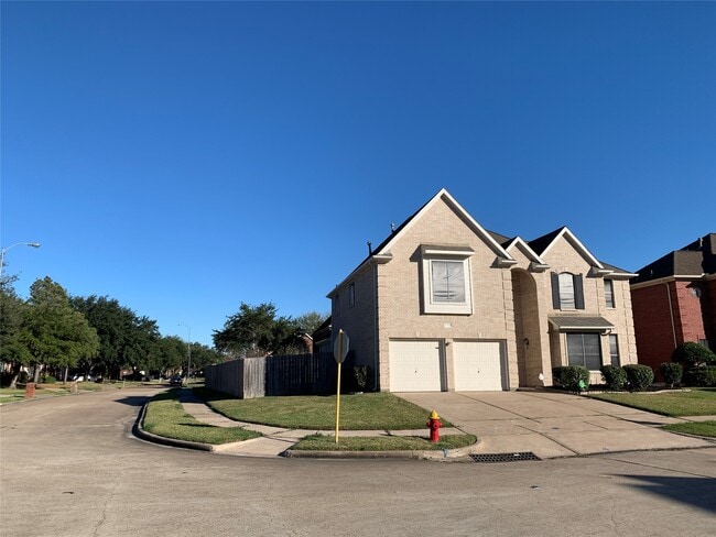 property at 12203 Meadow Ln Ct