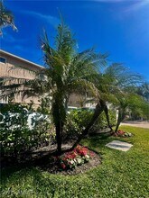9524 Gulf Shore Dr in Naples, FL - Building Photo - Building Photo