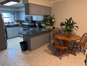 1209 Capri Dr in Panama City, FL - Building Photo - Building Photo