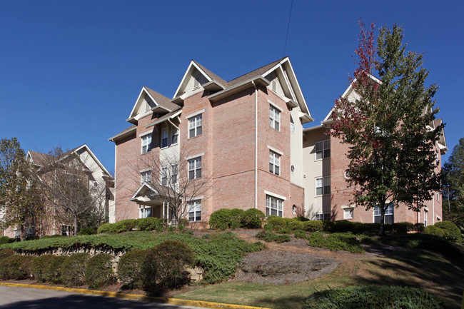 Town Village Vestavia Hills in Birmingham, AL - Foto de edificio - Building Photo