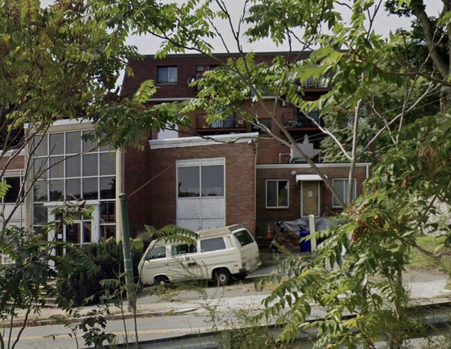 property at 84 Fellsway E