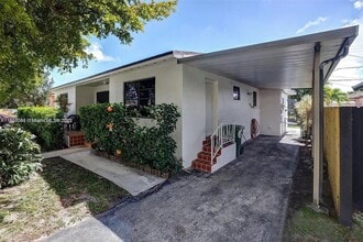 3040 SW 11th St in Miami, FL - Building Photo - Building Photo