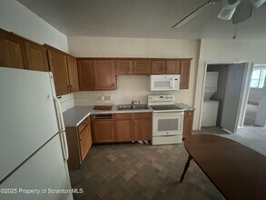 1276 Main St in Pittston, PA - Building Photo - Building Photo