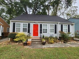 1733 Beecher St SW in Atlanta, GA - Building Photo