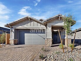 521 Sacred Lotus Pl in Henderson, NV - Building Photo