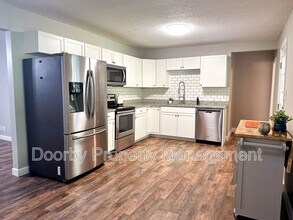 3629 Thrushwood Dr in Chattanooga, TN - Foto de edificio - Building Photo