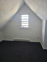 308 Hollis St, Unit 3 in Framingham, MA - Building Photo - Building Photo