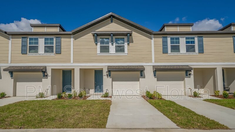 5816 Ocean Isle Dr in Nokomis, FL - Building Photo