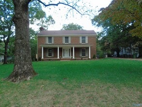 3317 Lookout Dr SE in Huntsville, AL - Building Photo - Building Photo