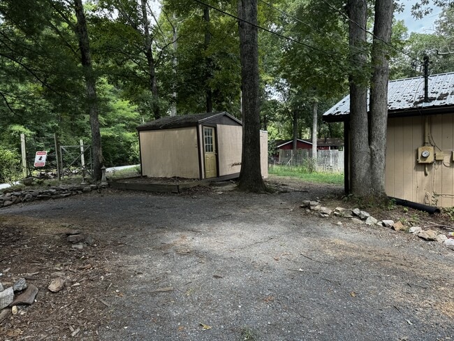 762 Possum Hollow Trail in Gerrardstown, WV - Building Photo - Building Photo