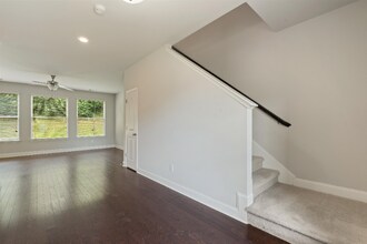 1034 Keeneland Dr in Spring Hill, TN - Building Photo - Building Photo