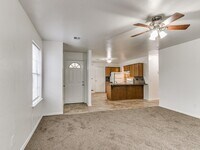 420 W Daws St photo'