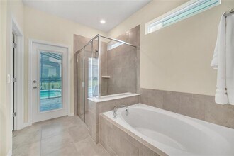 7196 Oakmoss Loop in Davenport, FL - Building Photo - Building Photo