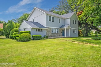 510 Cedar Ave in West Long Branch, NJ - Building Photo - Building Photo