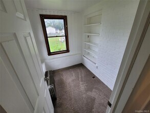 27 Taft Ave in Newburgh, NY - Building Photo - Building Photo