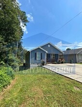 2707 SE Woodland Dr in Cleveland, TN - Building Photo - Building Photo