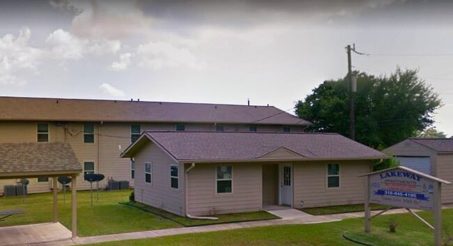 property at 522 Oak St