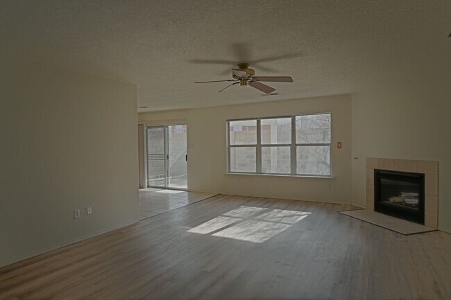11216 Campo Del Sol Ave in Albuquerque, NM - Building Photo - Building Photo