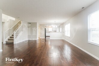 8051 Little River Ln in Indianapolis, IN - Building Photo - Building Photo