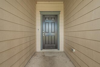 1025 Banyon Tree Ln in Pattison, TX - Building Photo - Building Photo