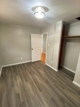 109 Debruler Dr in Lincoln, IL - Building Photo - Building Photo