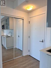 50-2950 Dunfield Ave in Toronto, ON - Building Photo - Building Photo