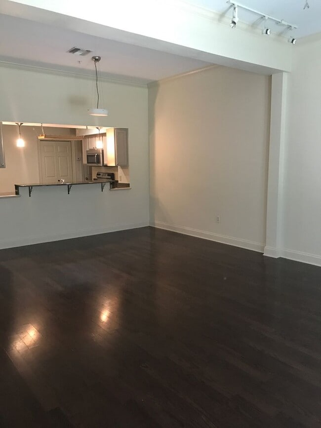 4230 Highland Rd in Baton Rouge, LA - Building Photo - Building Photo