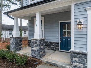 2528 Reynolds Dr in Graham, NC - Building Photo - Building Photo