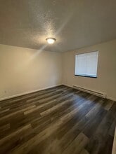 4006 N Madison St in Spokane, WA - Building Photo - Building Photo